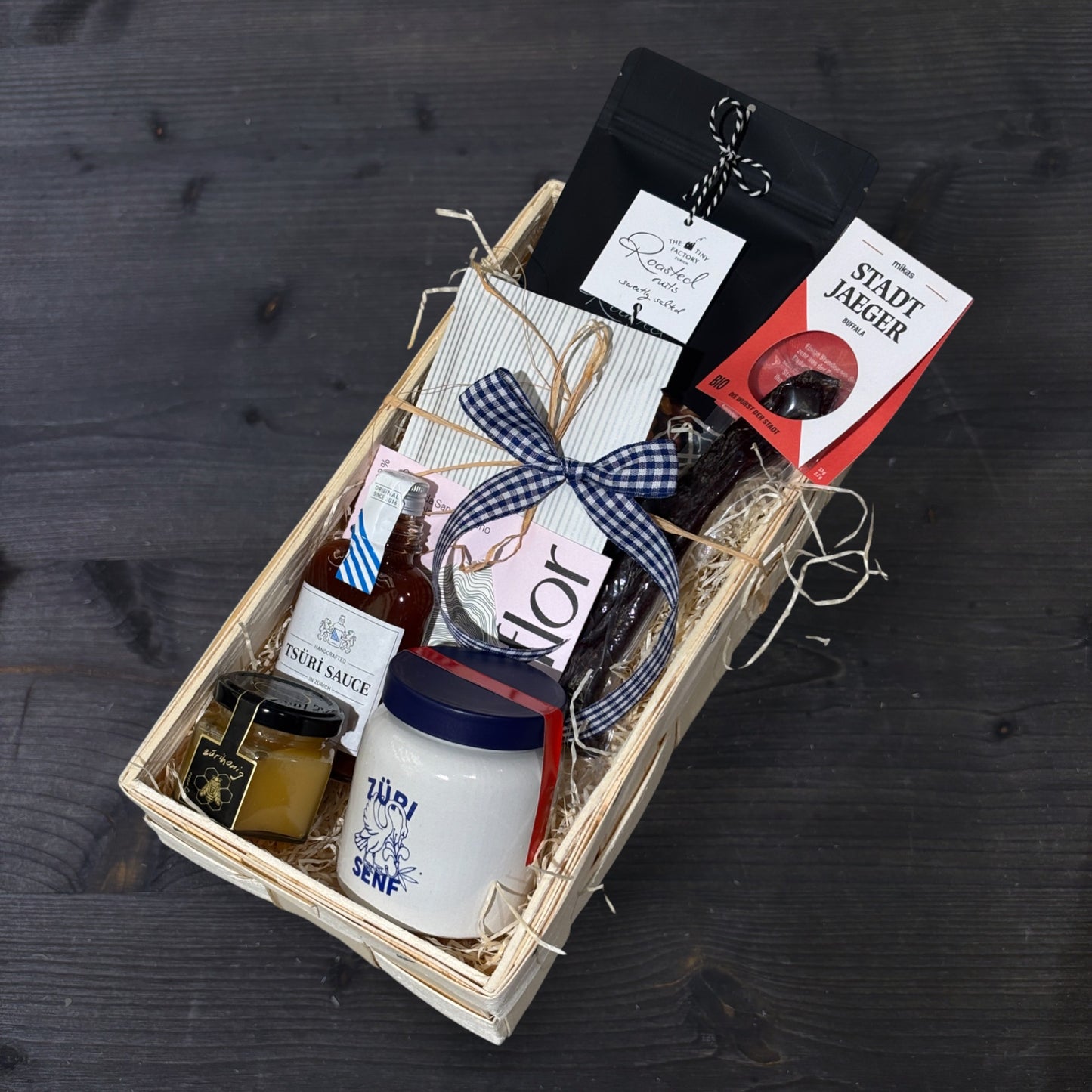 Best of Zurich Geschenkkorb mittel