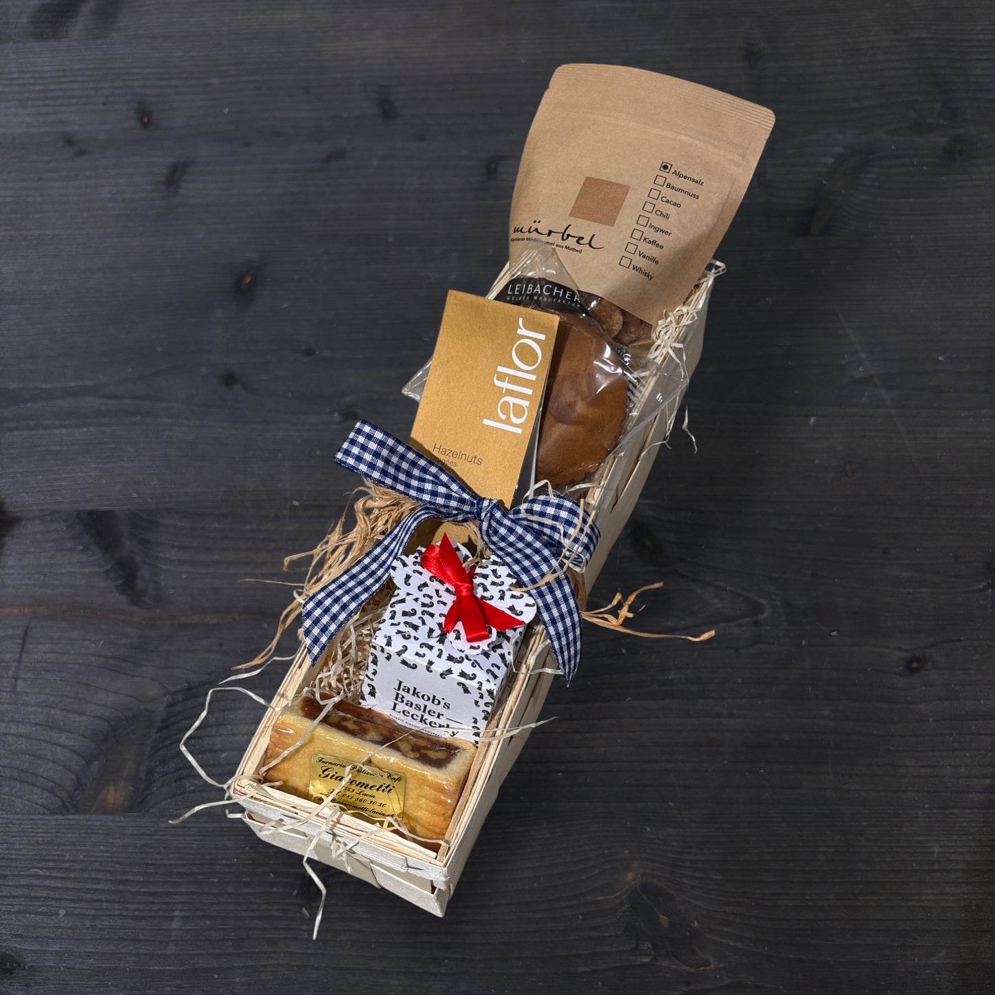 Für Naschkatzen Geschenkkorb klein